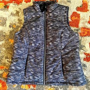 MED CHRISTOPHER & BANKS PUFFER VEST